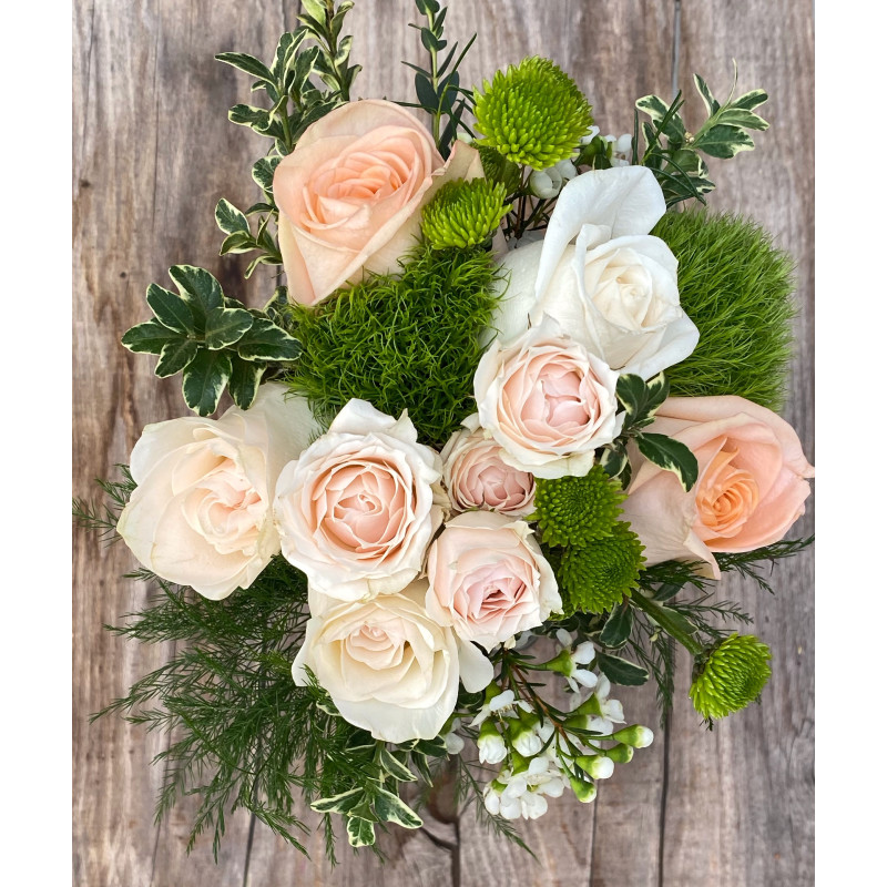 Peach Handtied Bouquet - Same Day Delivery